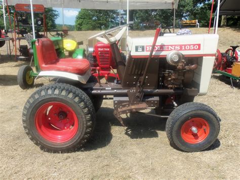 Bolens 1050 Garden Tractor Tractors Vintage Tractors Bolens Tractor