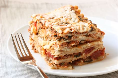 Easiest way to prepare easy meat lasagna recipe with ricotta cheese