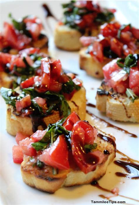 Decide whether your appetizers will be served cold, hot or a combination of the two. 35 Tasty Holiday Appetizers Your Guests Will Surely Love ...