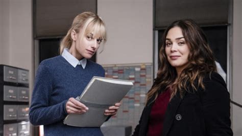 Ajouter aux favoris retirer des favoris. Astrid et Raphaëlle : que vaut le nouveau duo policier de ...