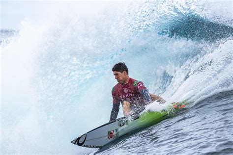 Gabriel é surfista e está no rol dos 36. Surf, Rip Curl Narrabeen Classic 2021: Gabriel Medina ...