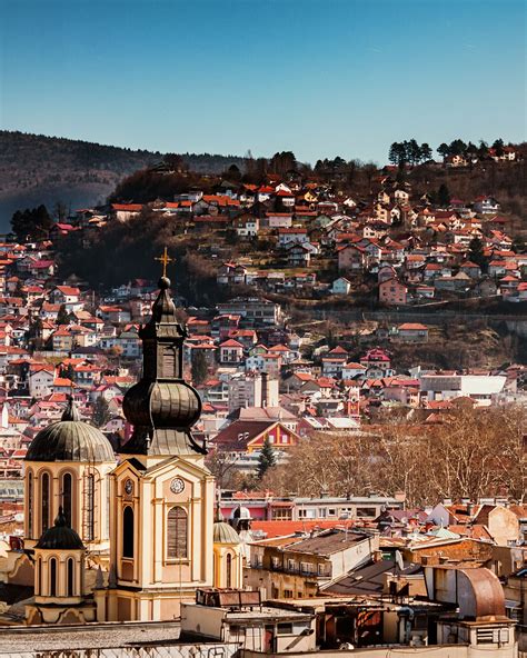 Ein herzliches Willkommen für Besucher in Sarajevo ...