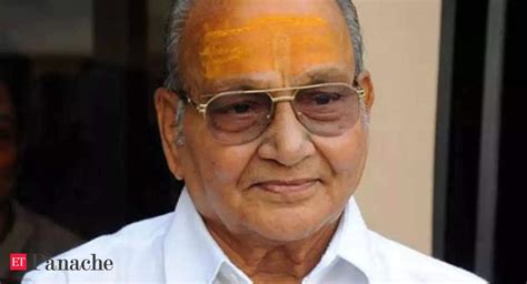 K Viswanath Veteran Film Maker And Dadasaheb Phalke Awardee Dies At 92 The Economic Times