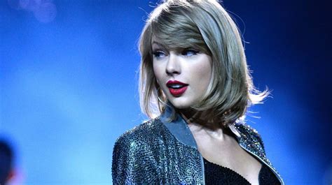 Will Taylor Swift Shake Off 1989 From Her Clothing Brand For Chinese