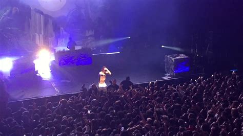 Read about luna from moha la squale's trace 15 ans and see the artwork, lyrics and similar artists. Moha La Squale - Luna - live - concert à l'Olympia - YouTube