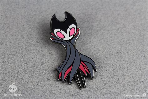 Hollow Knight Troupe Master Grimm Pin Fangamer