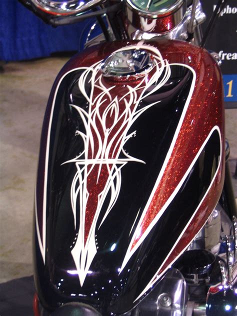 Blog Archive Pinstripe Motorcycle Tank » Larsons | Custom motorcycle