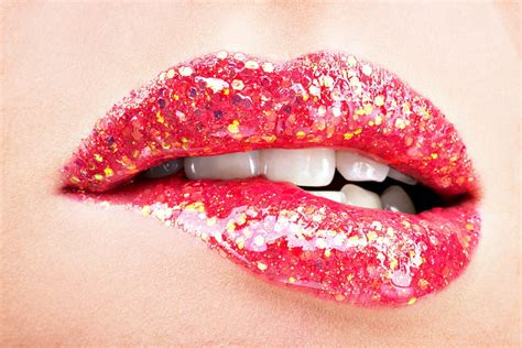 Strawberry Red Mouth Glitter Lips Woman Lipstick Hd Wallpaper