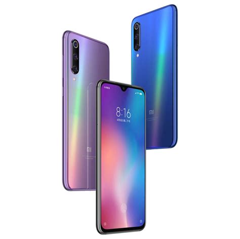 Capture a starry night scenery 3. Xiaomi Mi 9 SE with 5.97-inch FHD+ AMOLED display ...