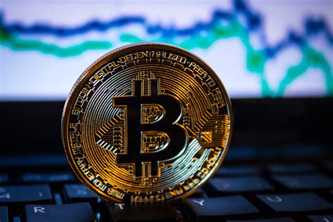 Is bitcoin trading legal in the uk? Newsflash: Bitcoin Price Crashes Below $1,000 After ETF ...