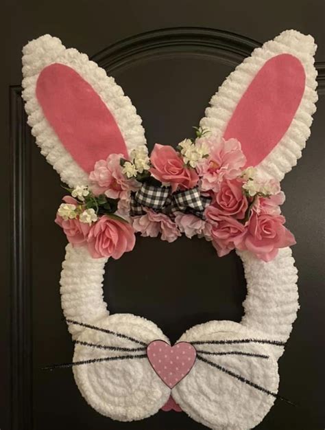 Pin By Cyndi Walker Pingley On Easter Easter Wreath Diy Easter Craft
