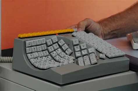 What Is A One Handed Keyboard A Detailed Overview