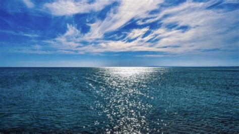 Sejarah Terbentuknya Lautan Dan Alasan Mengapa Air Laut Berwarna Biru