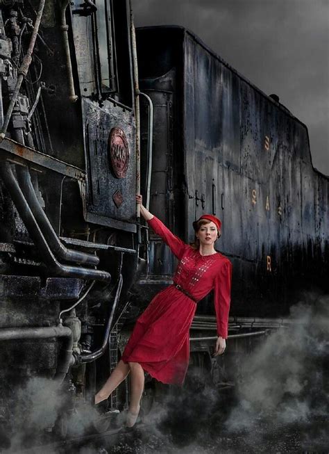 Pin By Somkid Khamchuen On Women Train Photography Photography