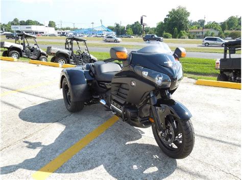 The honda f6b for sale on ebay is a model that is a bit newer and specifically designed for those who like to cruise. 2013 Honda GOLDWING F6B RAPTOR TRIKE for sale on 2040-motos