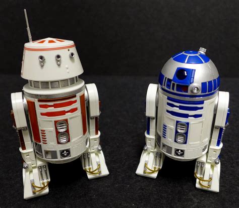 Customtecture Bandai R2 D2 Model Kit Black Series Comparison