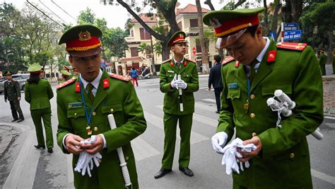 Vietnamese Police Protest Developer for Unbuilt Houses ...