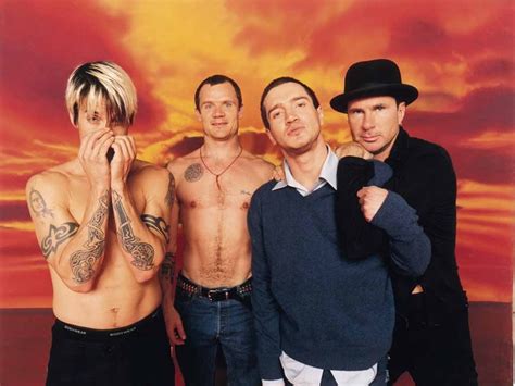 años del álbum debut de Red Hot Chili Peppers