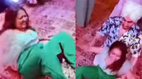 Neha Kakkar Rolls On The Floor Does Naagin Dance With Husband Rohanpreet Singh Watch Video
