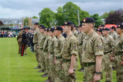Thousands Attend Show Highland Reserve Forces And Cadets Association
