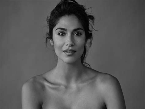 Pia Miller Beauty Tips How To Follow Actresss Simple Daily Routine