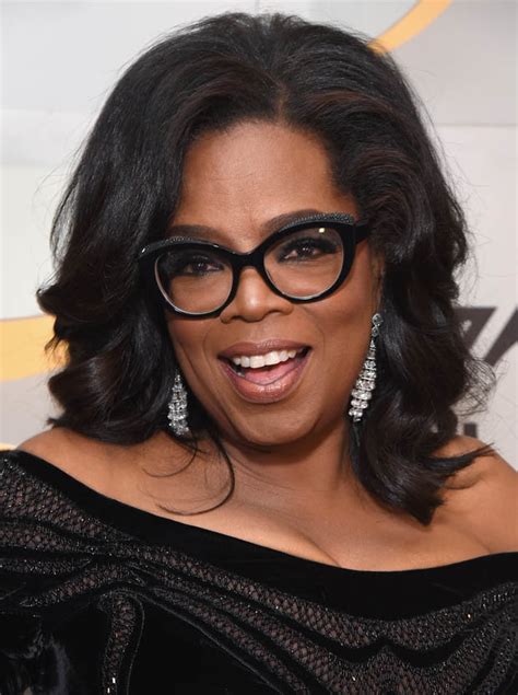 Oprah winfrey is known as one of the richest black personalities in the world, she is an american presenter, actress, producer, media personality and american billionaire oprah winfrey was born in kosciusko, mississippi, on january 29, 1954; Oprah Winfrey Golden Globes: How much is award winner worth? Age, partner and more | Daily Star