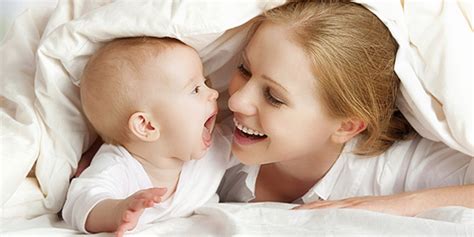 Plötzlich sieht dein kind was in seiner umgebung los ist und kann gezielt nach dingen greifen. 58 Top Images Wann Kann Baby Sprechen - Sprechen Lernen ...