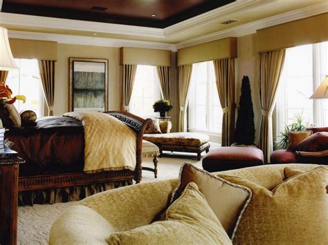 See more ideas about bedroom windows, bedroom, home. 4 Cornices From Designers' Portfolio | Window Treatments ...
