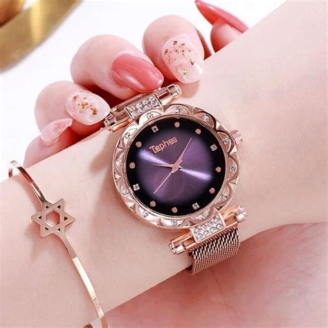 Stylish Hand Watch For Girls Diamond Magnetic Wrist Watch in 2020 | Women wrist watch, Luxury 