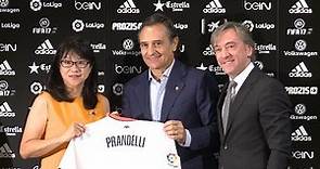 Prandelli ve "muy interesante" el reto del Valencia