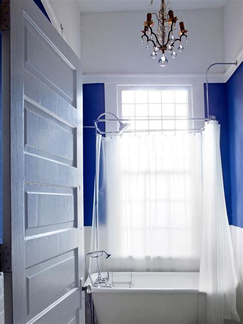 Royal Blue Bathroom With White Slipper Tub Hgtv