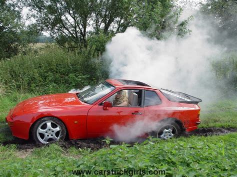 Porsche 944 Rubber Burning And Mud Stuck