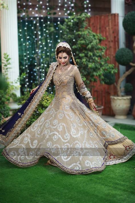 Pakistani Bride Pakistani Bride Pakistani Wedding Dresses Indian Bride Indian Dresses