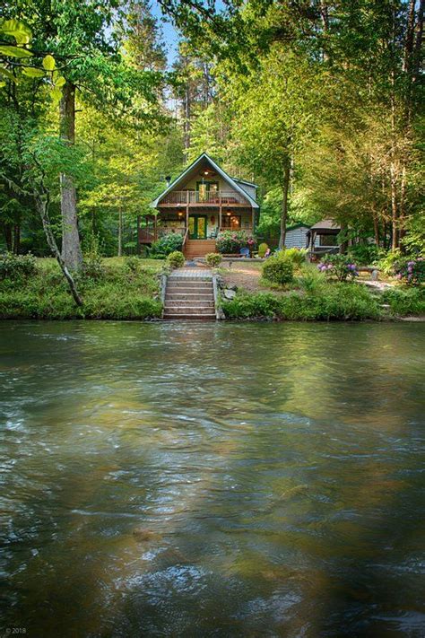 Please inform urban log cabin near zone 2 tube in advance of your expected arrival time. Blue Ridge log cabin with 2 bedrooms | FlipKey | Blue ...