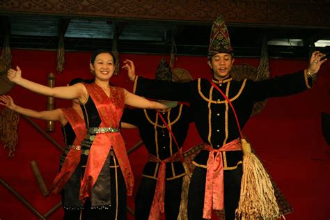 The dances of malaysia are splendid and awe strikingly expressive. traditional Sumazau dance of Kadazan people 2 | Jonathan ...