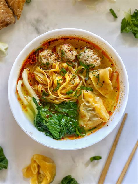Wonton Noodle Soup — Pete Eats
