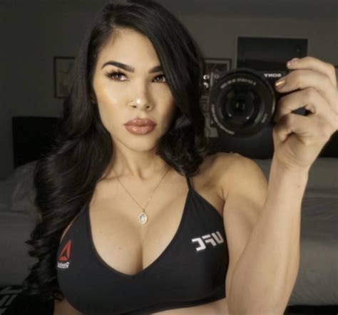 Ufc Star Rachael Ostovich Flashes Underboob And Sends Instagram Fans My Xxx Hot Girl