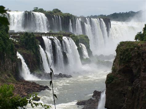 Cataratas De Iguazú Argentina Iguazu Falls Niagara Falls South