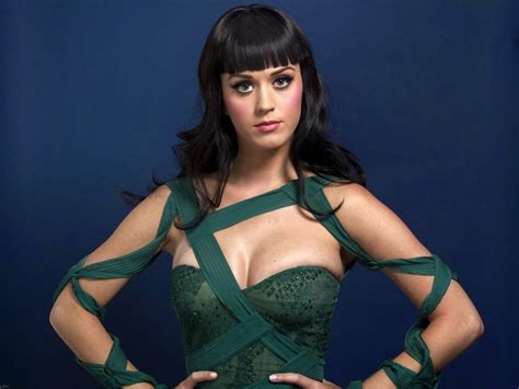 Sexiest And Beautiful Singer Katy Perry Wallpaper View