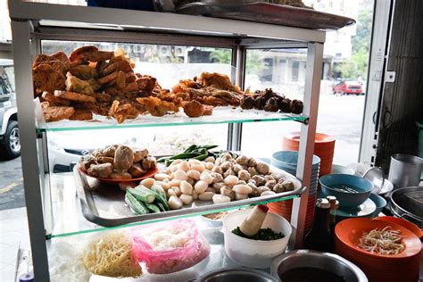 This typical hainanese coffee shop has got many good food run by different stall owners. Ipoh travel blog — The fullest Ipoh travel guide blog for ...