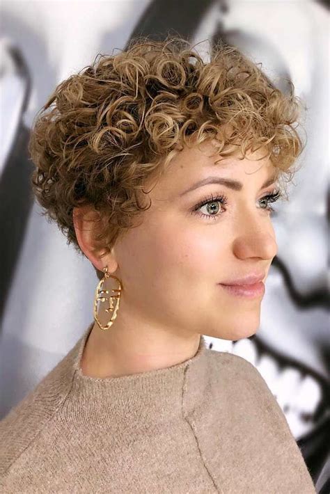 39 Undeniably Pretty Hairstyles For Curly Hair Short Permed Hair