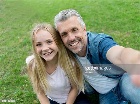 Daddys Girl Photos Et Images De Collection Getty Images