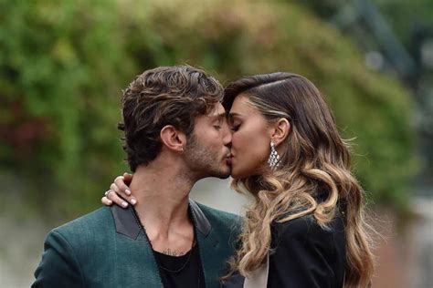 A vita in diretta pop ospiti in studio emma d'aquino e luisella costamagna. Belen e Stefano De Martino di nuovo insieme presto in ...