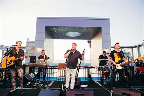 Rascal Flatts Launch New Album Back To Us With Rooftop Gig