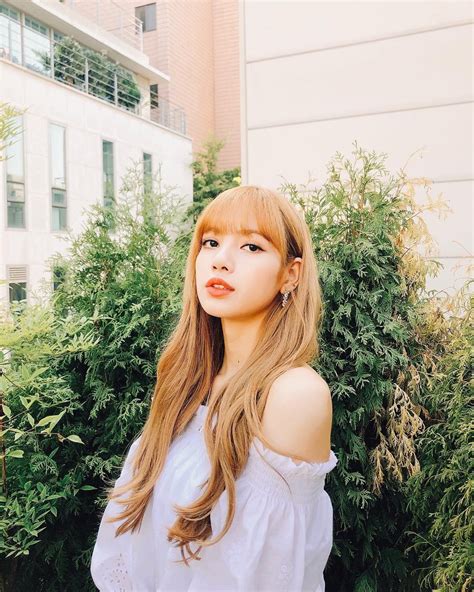 Instagram Lisa Blackpink Blackpink Lisa Instagram And Insta Story Update August 23 Her