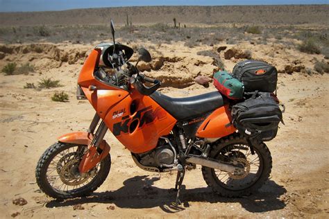 Wondering what are is the best motorcycle luggage for 2020 for your adventures? Hard or Soft Luggage? The Great Debate