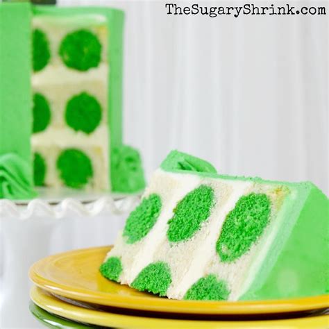 POLKA DOTS This Surprise Inside Cake Is Crazy Fun At Parties It S A