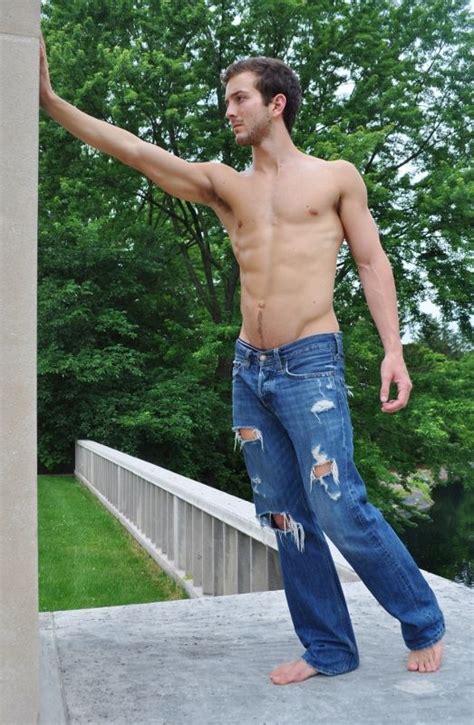 Men Barefoot In Jeans Mensqf