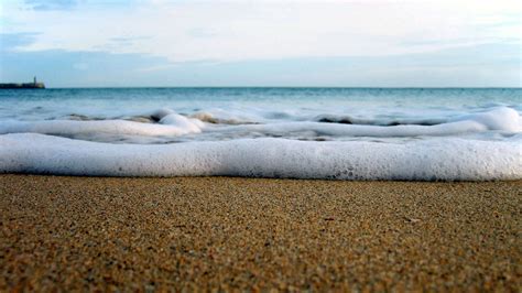 Foam Waves On Wet Beach Sand Hd Sand Wallpapers Hd Wallpapers Id 72372