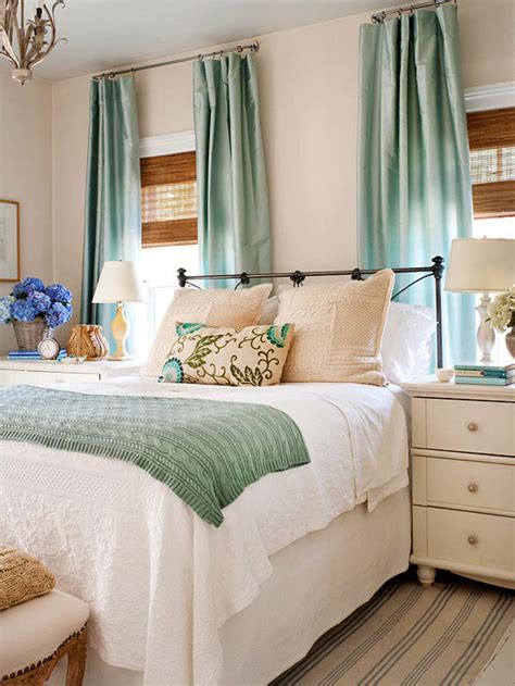 However, narrow floor plans and limited space often call for a different 15. How to Decorate a Small Bedroom | Better Homes & Gardens